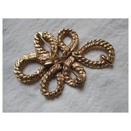 Yves Saint Laurent-Pendant / brooch.-Golden