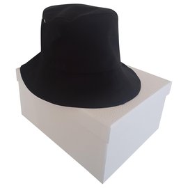 Dior-Sombrero Dior-Negro