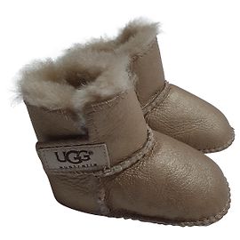 Botas Ugg para Bebé em Pele de Carneiro Outro