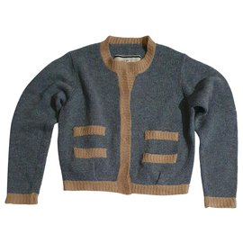 By Malene Birger Strickjacke aus Lammwolle Grau Grau