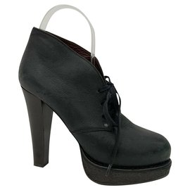 Bottega Veneta-Lace up platform ankle boots-Black