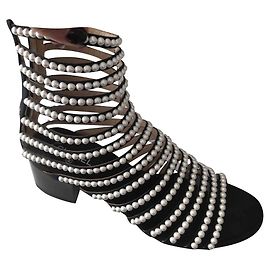 Chanel Sandali gladiatore interamente decorati con perline Silver hardware