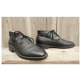 Salvatore Ferragamo-Salvatore Ferragamo p lined ankle boots 42-Black