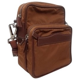Bolsa de lona Prada marrom Marrom