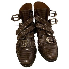 Givenchy Botas Castaño
