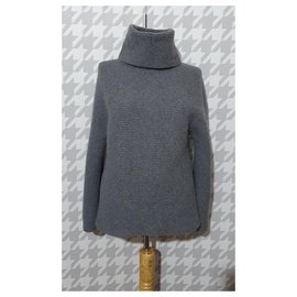 Armani-Knitwear-Grey