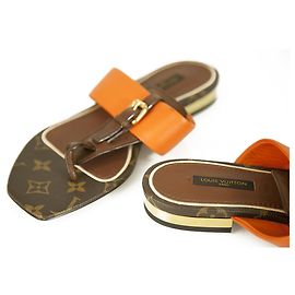 Louis Vuitton Brown Monogram Canvas Orange Leather Voyage Flat Thong Sandals 37,5 Brown Orange