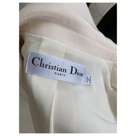 Dior-Bar-White