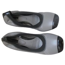 Vic Matié Grey Leather Ballet Flats Grey