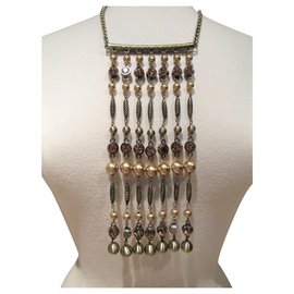 Autre Marque-Dyrberg / Kern atemberaubende Halskette mit Kristallen-Golden