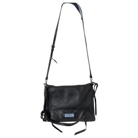 Prada TAG Preto