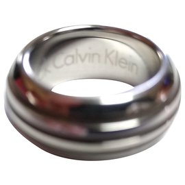 Calvin Klein Prata