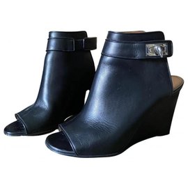boots givenchy occasion