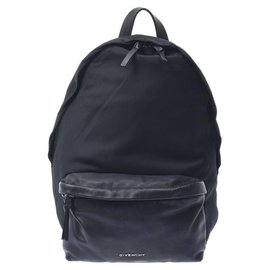 Givenchy Rucksack Schwarz