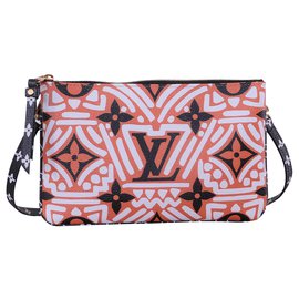 Louis Vuitton-LOUIS VUITTON lined Zip Crafty limited edition clutch bag-Multiple colors