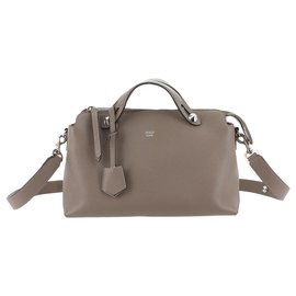 Fendi-Sac à main en cuir gris Fendi By The Way-Gris