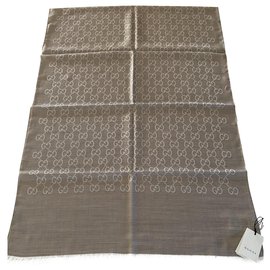 Gucci nat plus Beige
