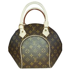 Louis Vuitton Ellipse Handbag Brown Leather Brown