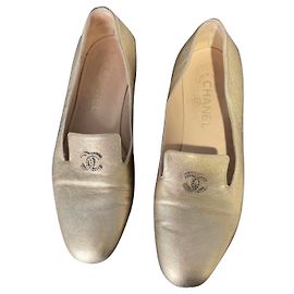 Mocassin Chanel Doré