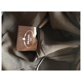 Prada-Robes-Noir