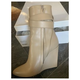 Givenchy-Botines-Beige