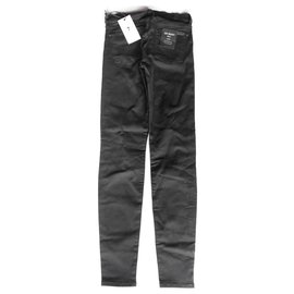 7 For All Mankind-Slim Illusion Luxe The Skinny Jeans Rinsed Black Distressed Wash-Black
