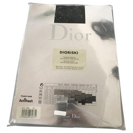 Dior-Íntimos-Negro,Dorado