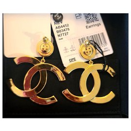 Chanel-Pendientes Chanel Paris CC de oro-Gold hardware