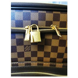 Louis Vuitton-Travel bag-Ebony