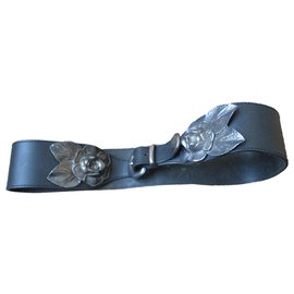 Kenzo-Black leather belt.-Black