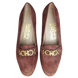 mocassins Salvatore Ferragamo p 37 état neuf Marron