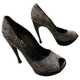 Yves Saint Laurent-Yves Saint-Laurent Pumps-Schwarz