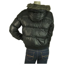 Burberry-Burberry Girl's 12Y Black Polyester Quilted Puffer Hooded Jacket-Black