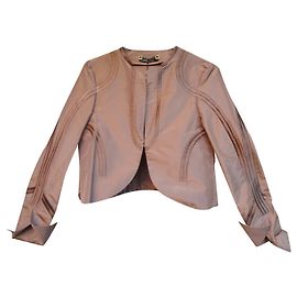 Gucci t jacket 34 new condition with defect Light brown