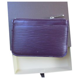 Louis Vuitton-Tarjetero y monedero de piel Epi.-Púrpura