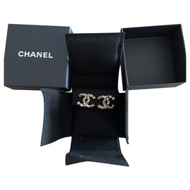 Chanel-Boucle d oreille Chanel pince-Doré