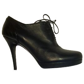 Yves Saint Laurent YSL Rive Gauche tribute Fatale bootie Black