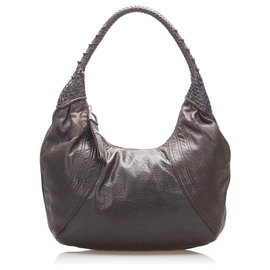 Fendi-Fendi Brown Spy Leather Shoulder Bag-Brown,Dark brown
