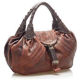 Fendi-Fendi Brown Spy Leather Handbag-Brown