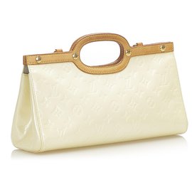 Louis Vuitton-Louis Vuitton White Vernis Roxbury Drive-Brown,White,Light brown