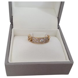 Dior-curb-Gold hardware