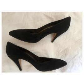 Gina-Gina black suede pumps-Black