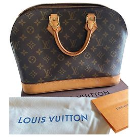 Bolsa Louis Vuitton Alma MM Monogram Canvas Marrom