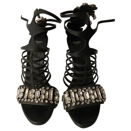 Fendi-Sandals-Black