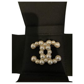Chanel-Pins & brooches-Other