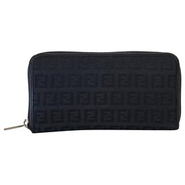 Fendi-Wallets-Black
