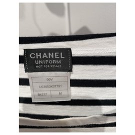 Chanel-Uniform-Schwarz,Weiß