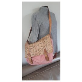 Prada-Handbags-Pink