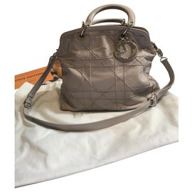 Dior-Handtaschen-Grau,Silber Hardware