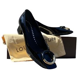 Escarpins Louis Vuitton Uptown en cuir verni noir Noir Bijouterie dorée